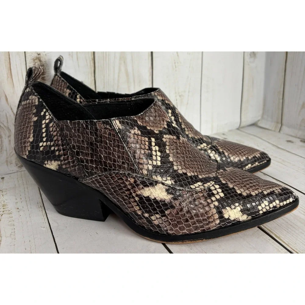 Vince Camuto Snake Print‎ Western Booties Block Heel Pointed Toe Ankle Boots 7M